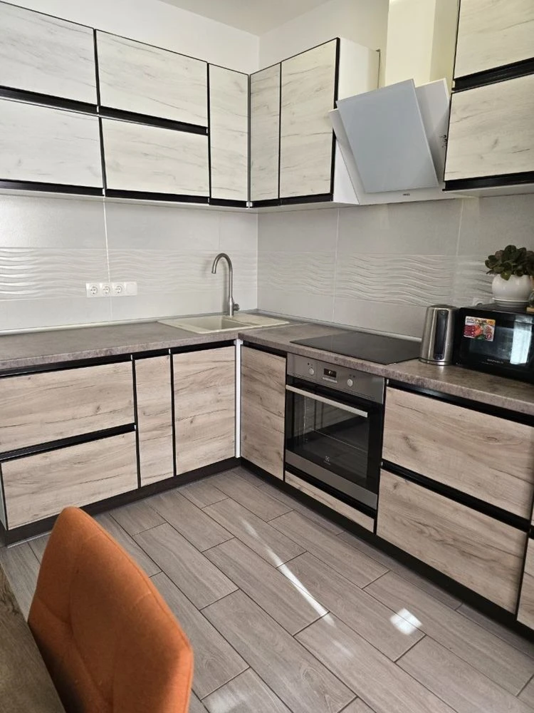 ЖК Центральний 1 квартира 41 м2 з ремонтом є газ! 1 поверх