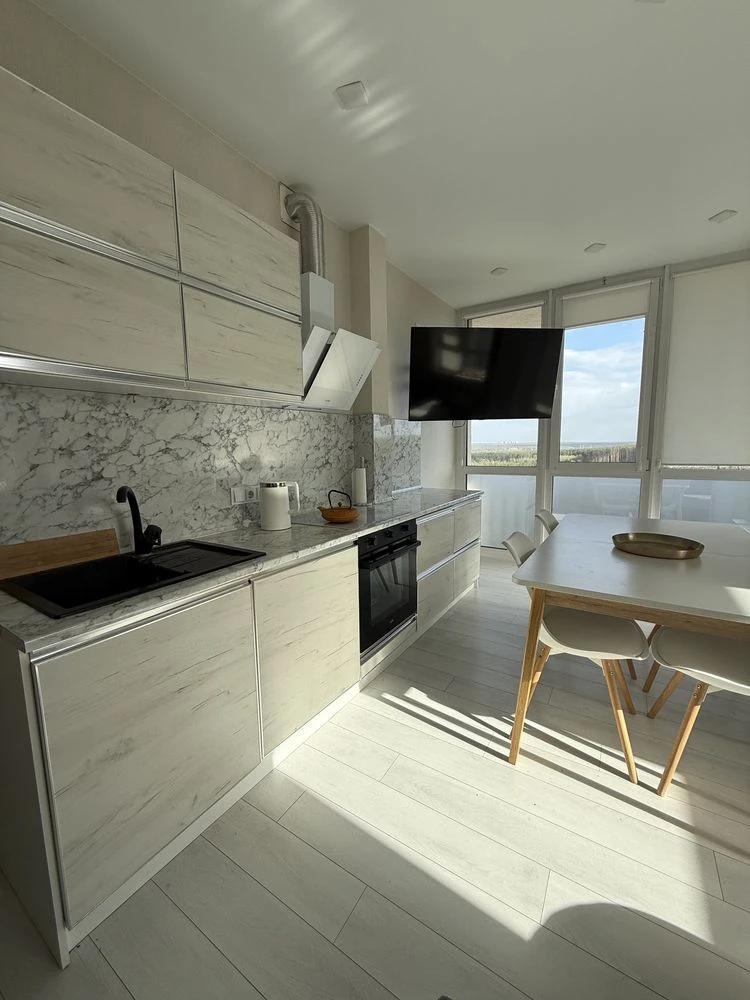 Apartment available for move-in tomorrow — everything is included