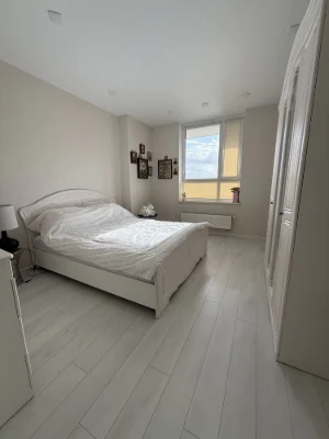 Apartment available for move-in tomorrow — everything is included