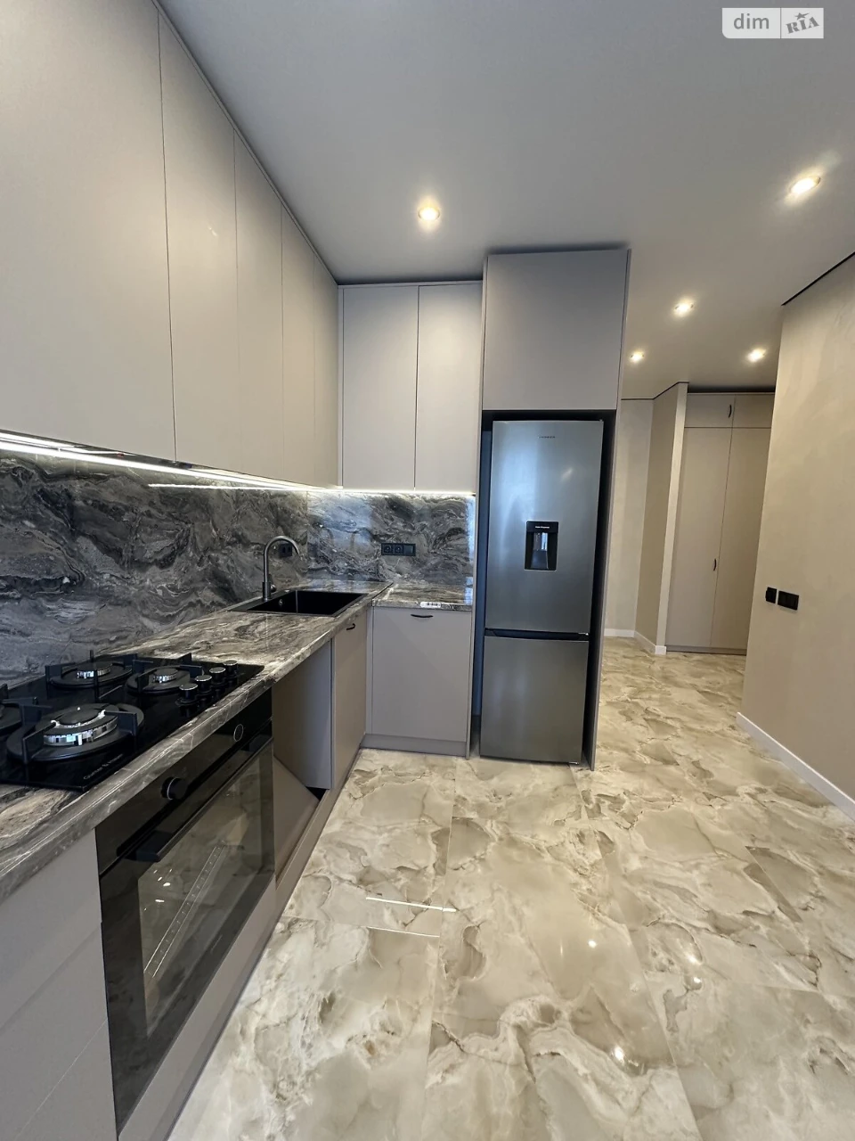 Продаж Квартири в Романівці