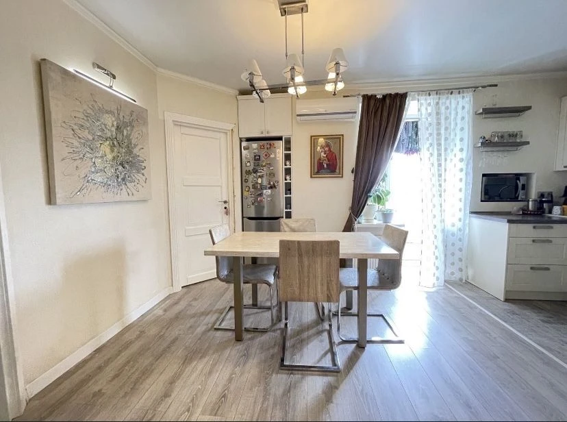 Euro-3 room apartment in the Jantern residential complex – quality renovation, gas heating, without