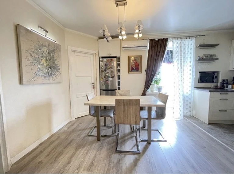 Euro-3 room apartment in the Jantern residential complex – quality renovation, gas heating, without