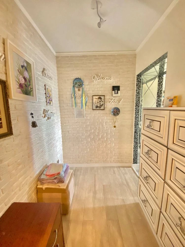 Euro-3 room apartment in the Jantern residential complex – quality renovation, gas heating, without