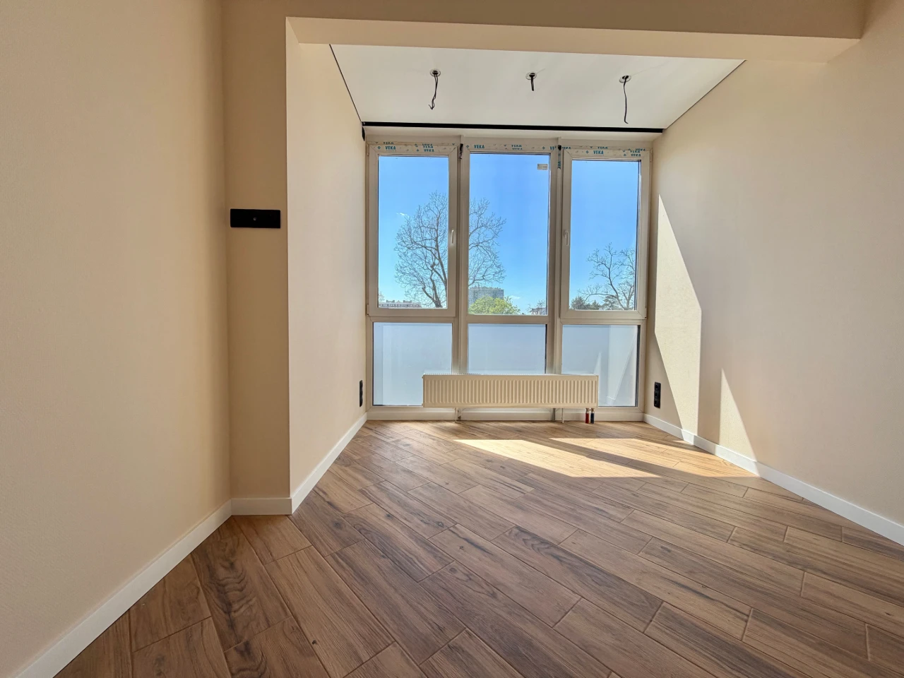 Two-bedroom apartment renovated in Central Premium