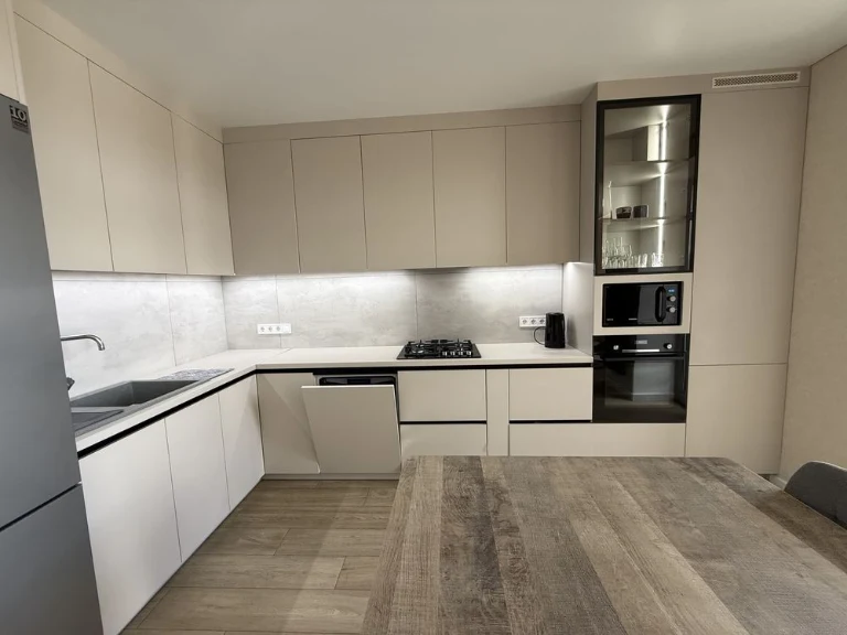 3-room apartment, premium class, in the Synergy City residential complex