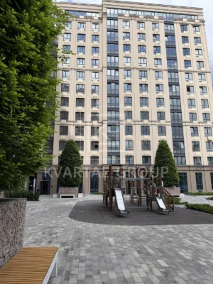Two-room apartment in the center, one-room apartment for renovation