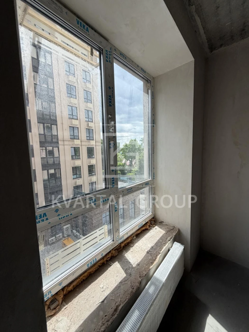 Two-room apartment in the center, one-room apartment for renovation