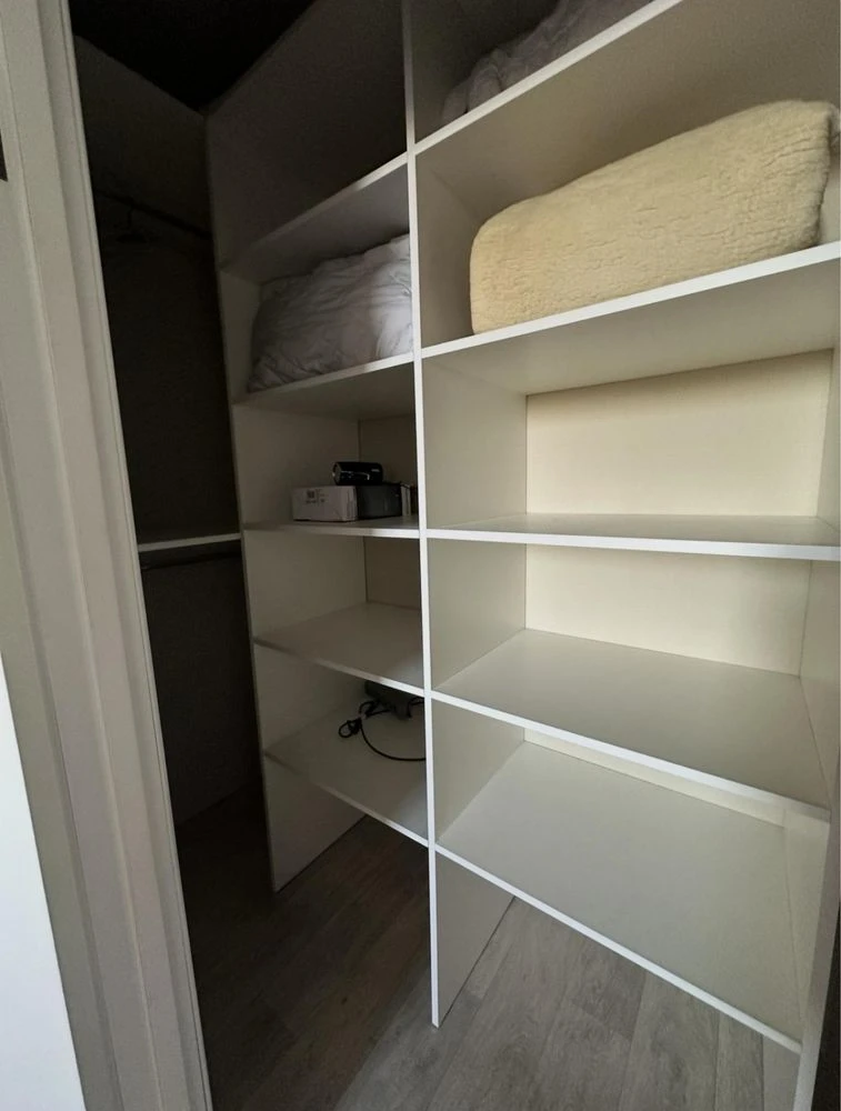Sale of a two-bedroom apartment renovated