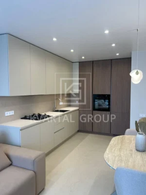 Two-bedroom apartment near the central park, large one-bedroom