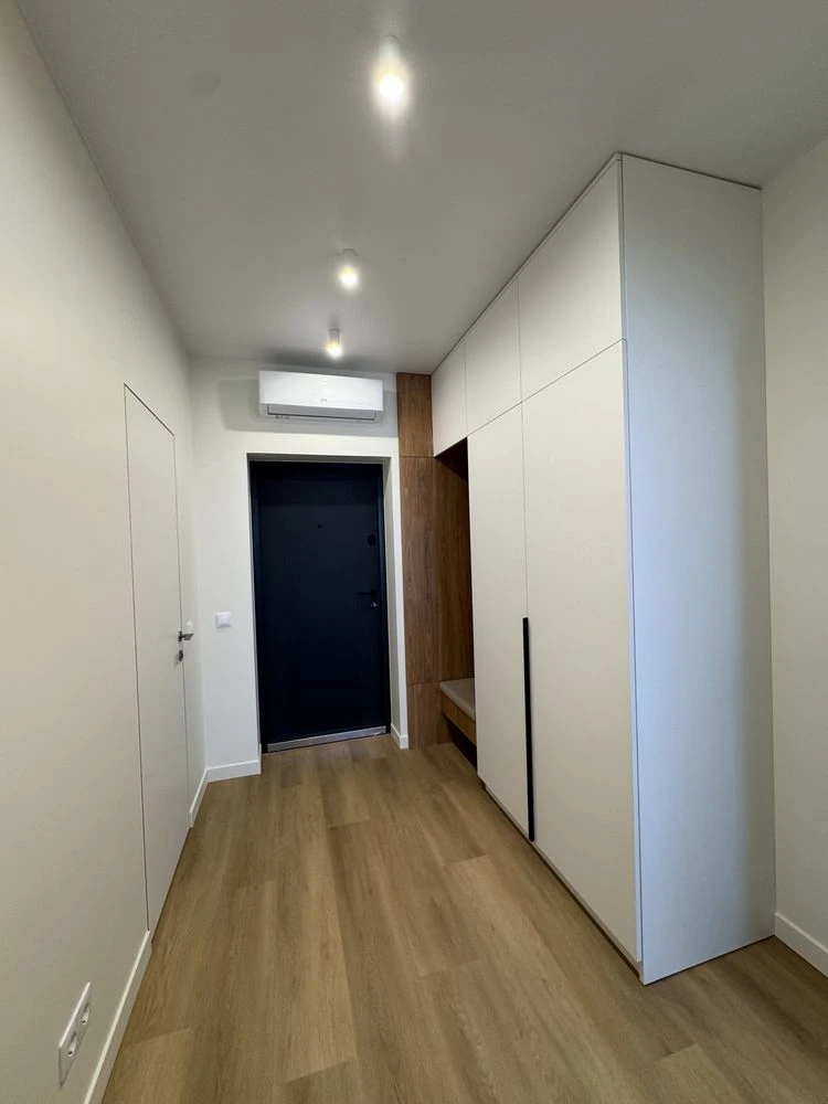 Продажа квартиры, Ирпень, ЖК "Центральный 2", 2-комн., 40 м², новый ремонт