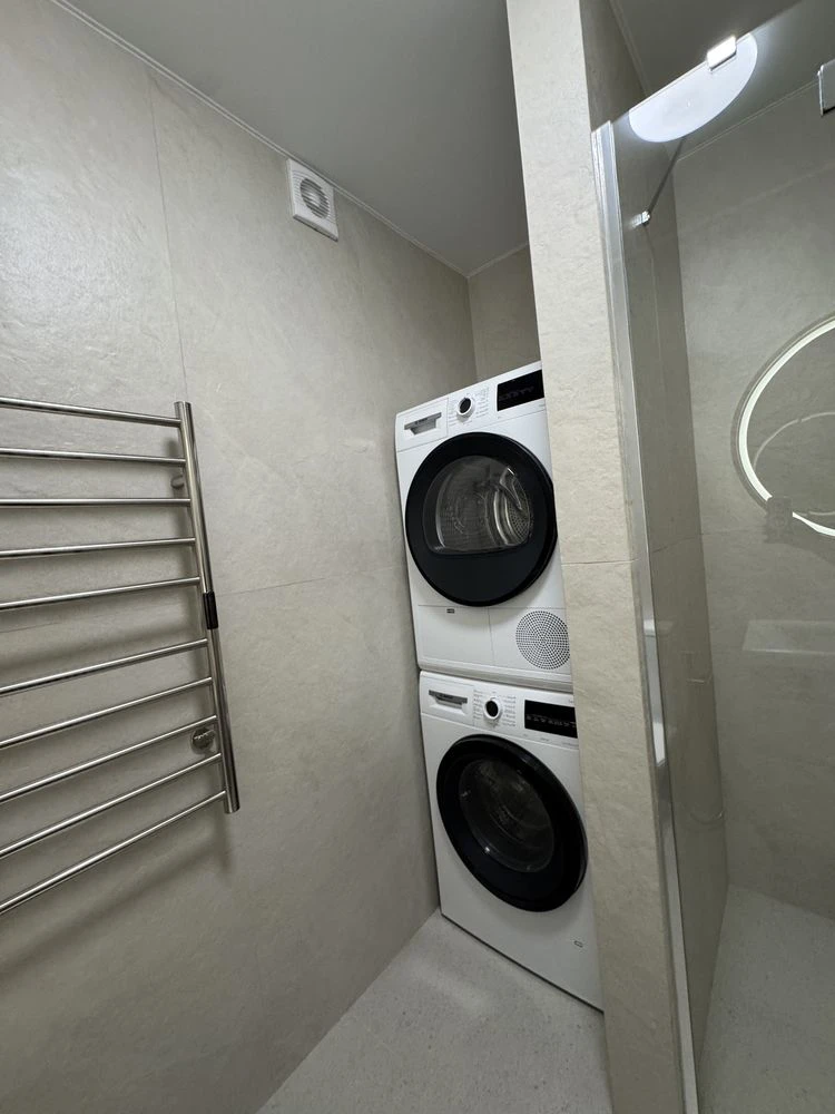 Продажа квартиры, Ирпень, ЖК "Центральный 2", 2-комн., 40 м², новый ремонт