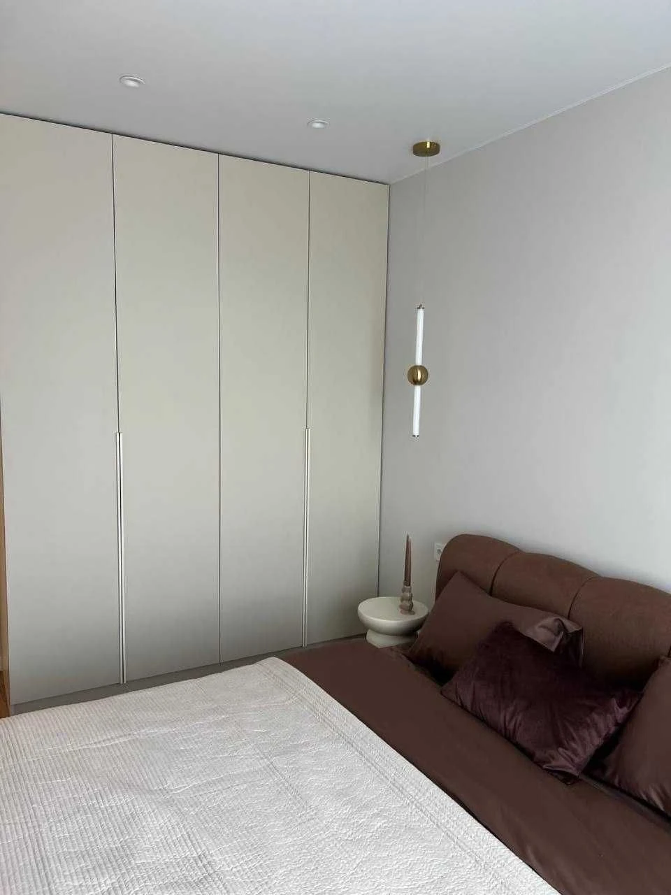 Продається 1-кімнатна квартира, 42 м², з ремонтом, біля Центрального парку.