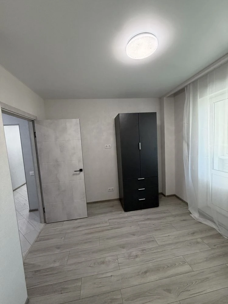 Продається 3-кімнатна квартира, 72 м2