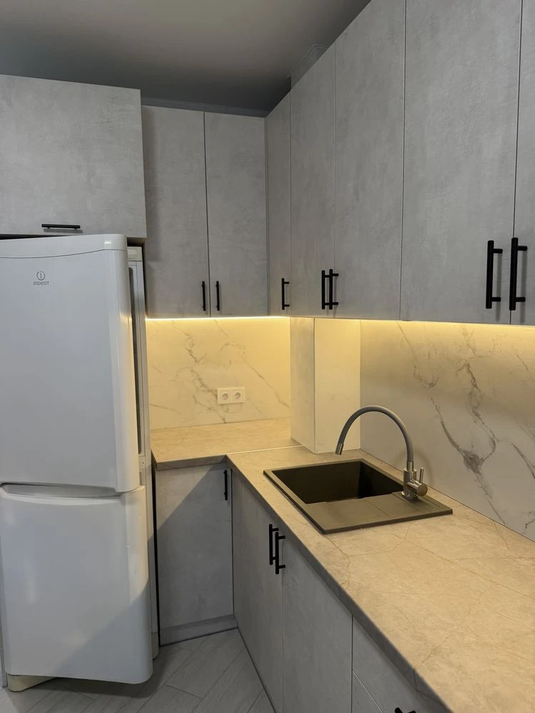 Продається 3-кімнатна квартира, 72 м2
