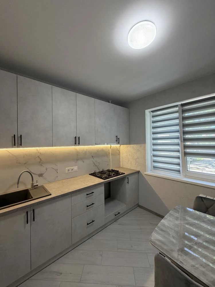 Продається 3-кімнатна квартира, 72 м2