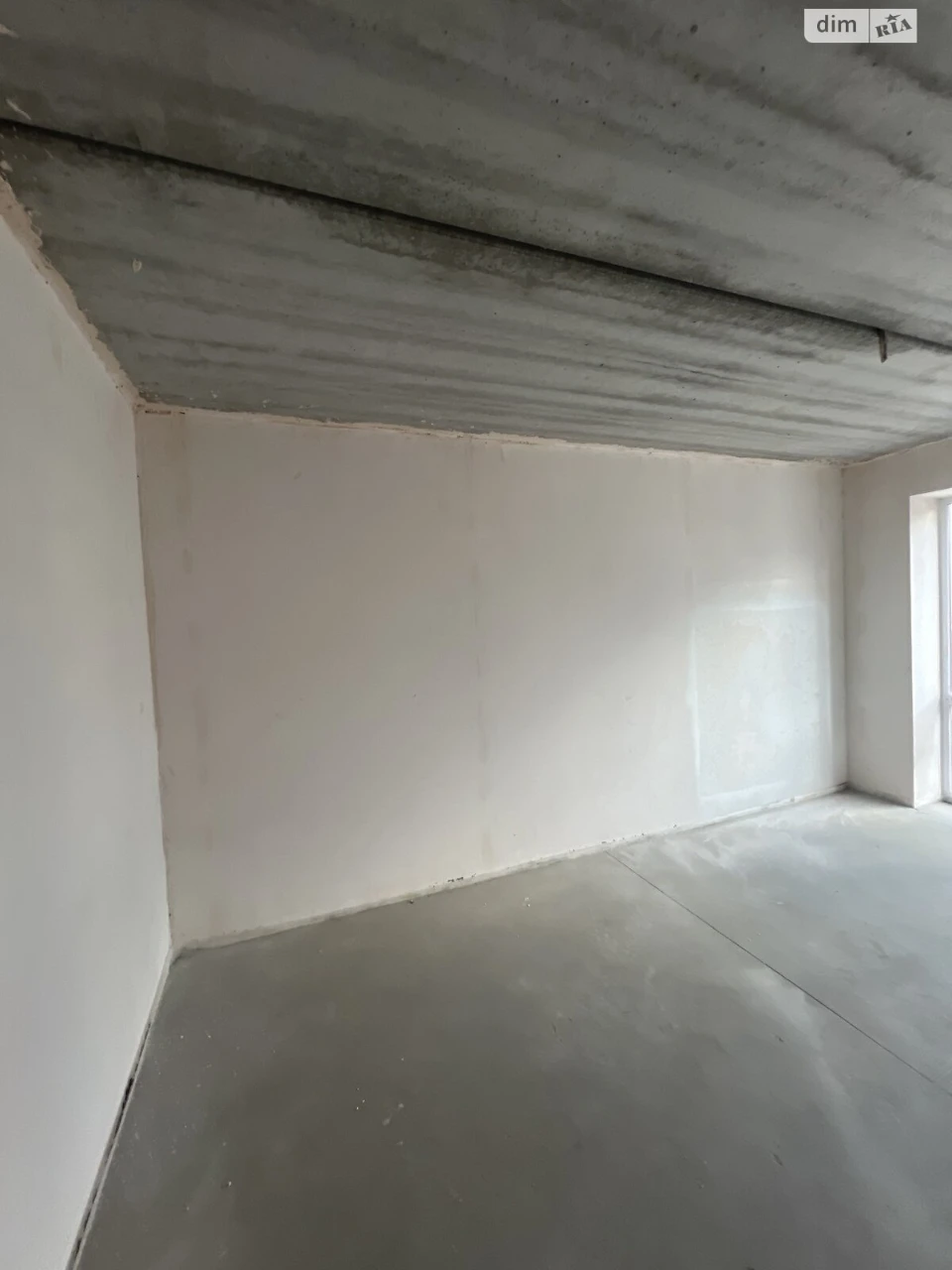 Apartment for Sale in Romanivka