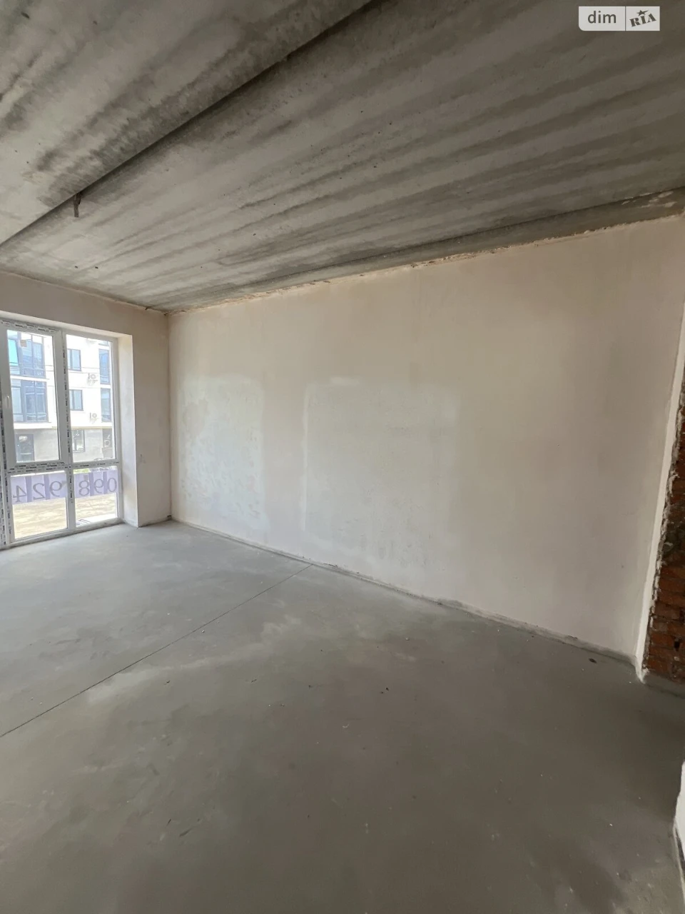 Apartment for Sale in Romanivka