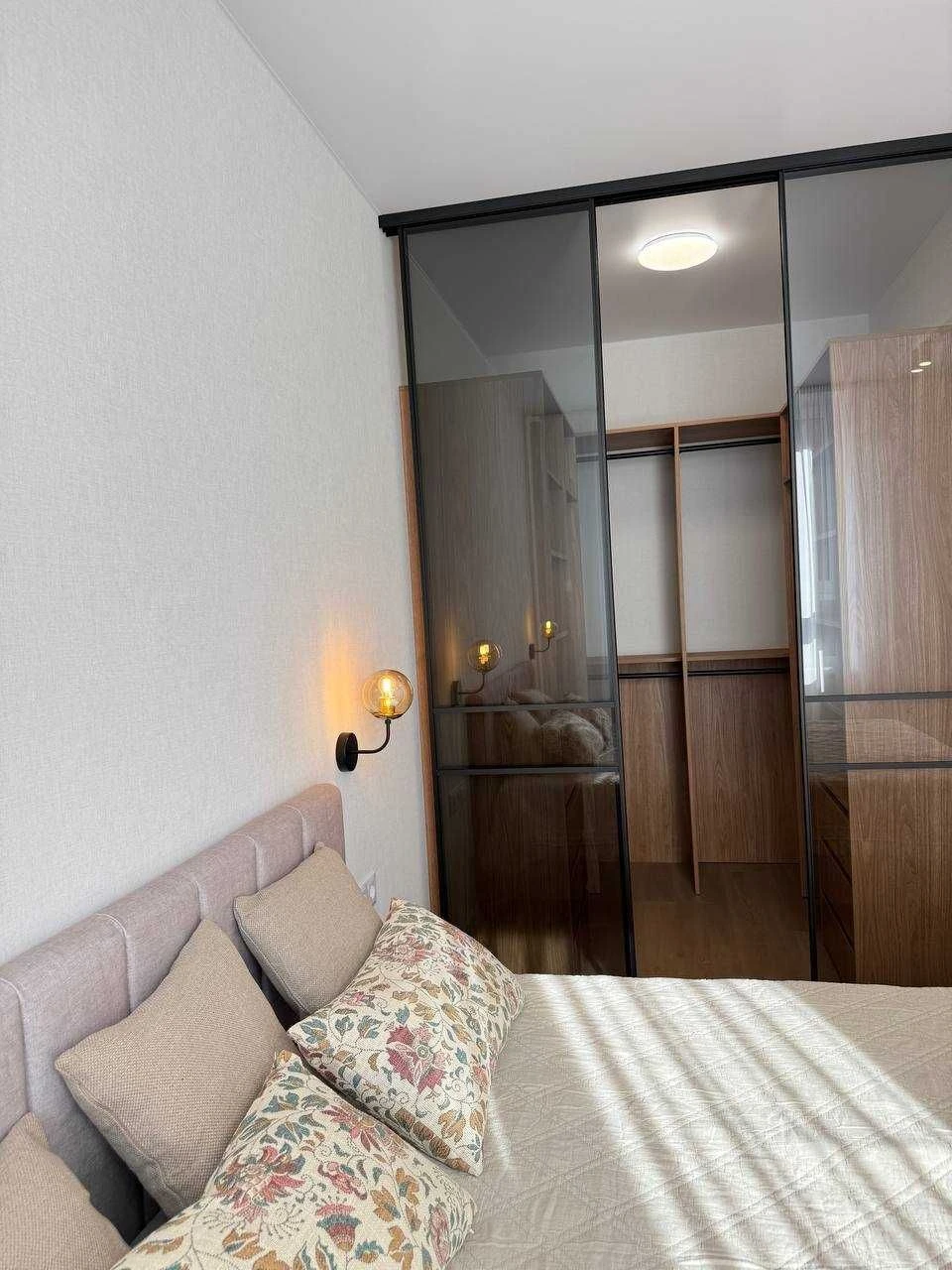 Stylish 2-room euro apartment with new quality renovation in residential complex "Central 2"