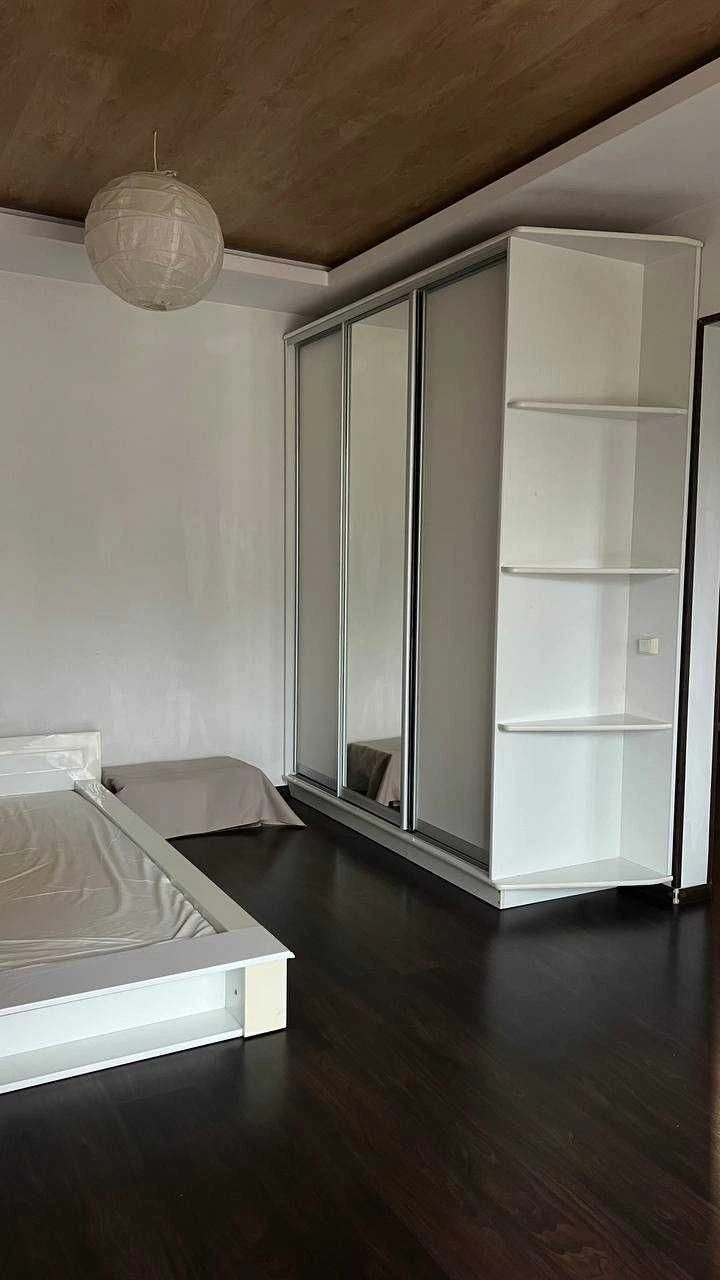 Nice apartment, move in and live - minimal taxes