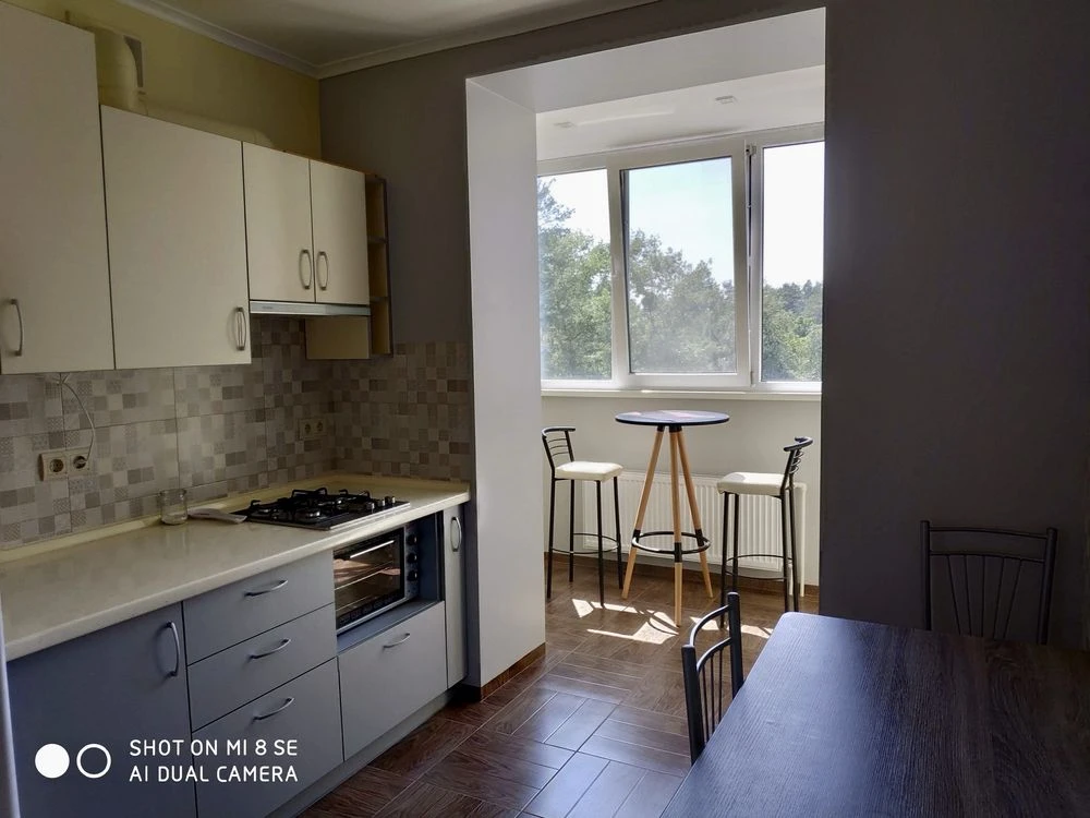 Продається 1-кімнатна квартира в ЖК "Контраст", вул. М. Донця