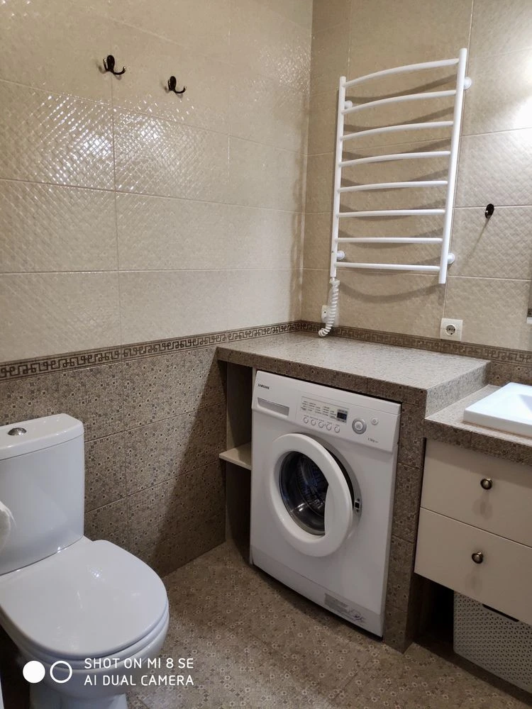 Продається 1-кімнатна квартира в ЖК "Контраст", вул. М. Донця