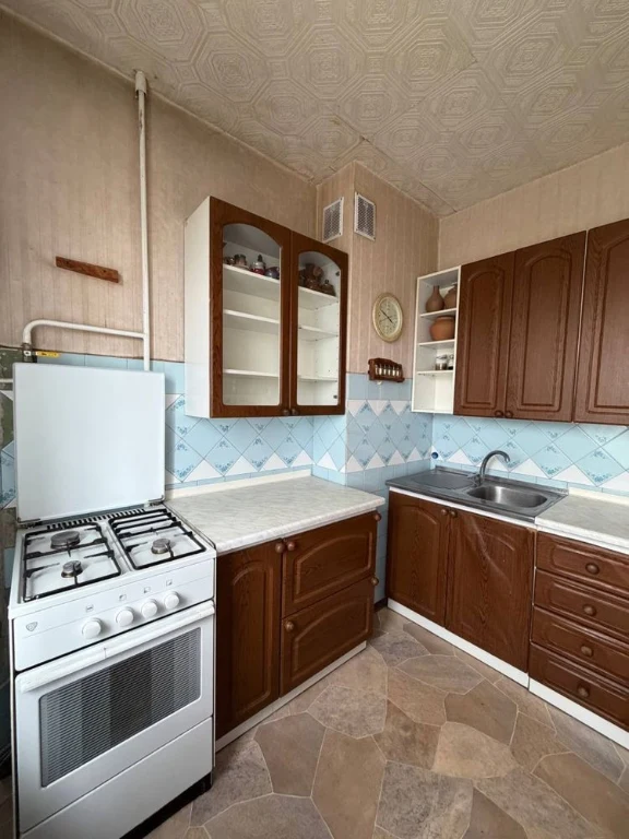 Center! 3-room apartment with renovation, 70m2. Government programs Yes!