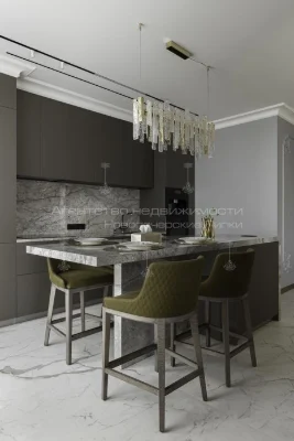 I will sell a new 4-room designer apartment in the residential complex Novopecherskie Lypky