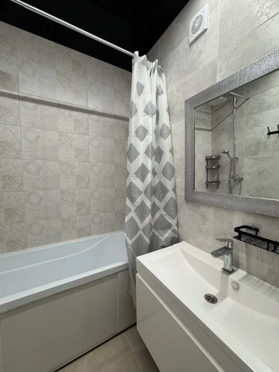 Direct Sale! New renovation, gas, 2% state program