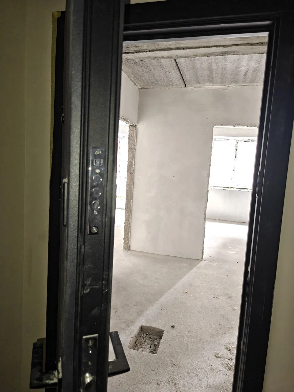 Two-bedroom apartment in the center of Irpin