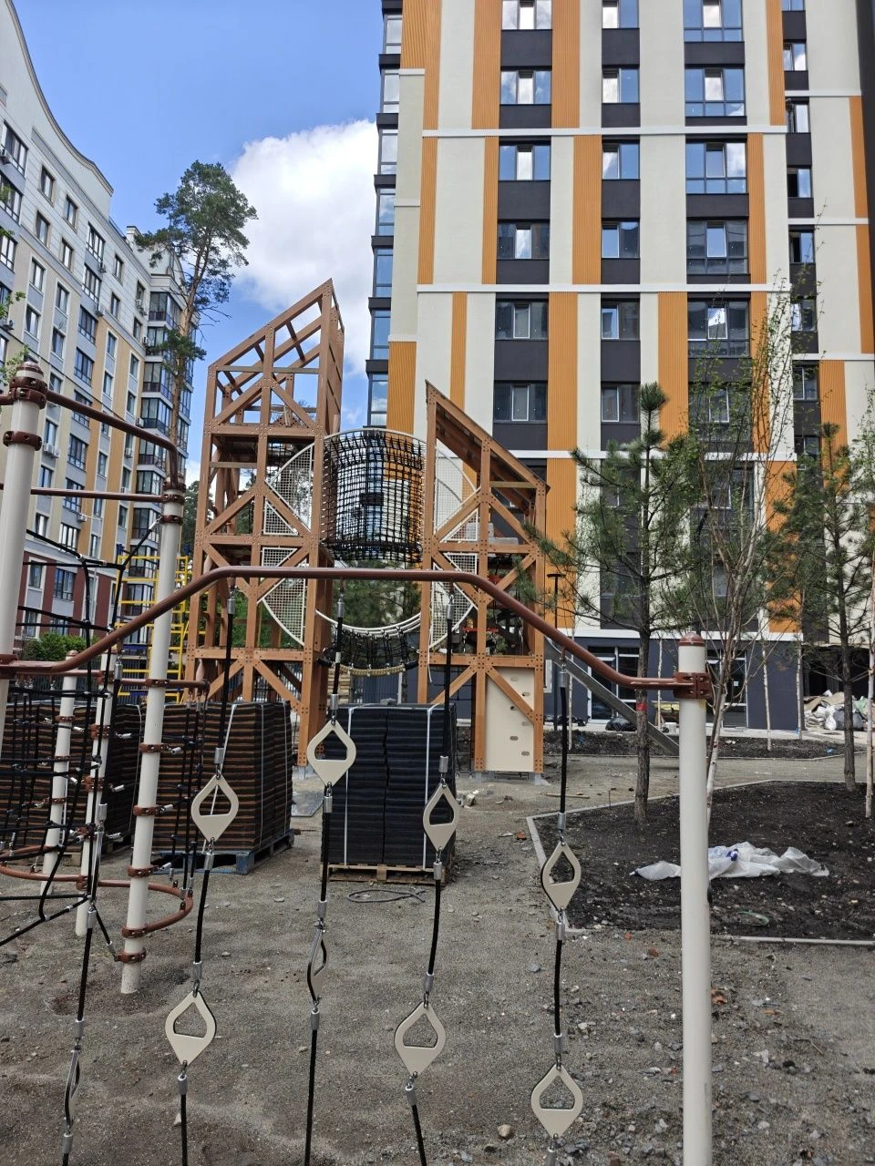 Two-bedroom apartment in the center of Irpin