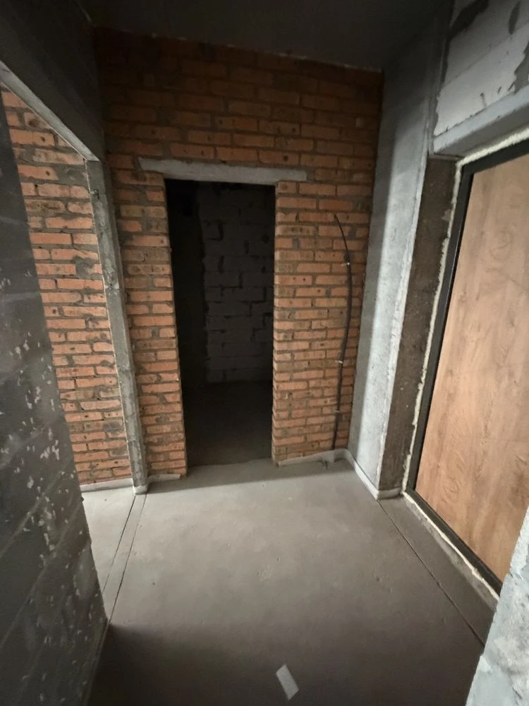 Irpin 1-bedroom apartment with Gas Heating and No Buyer's Commission