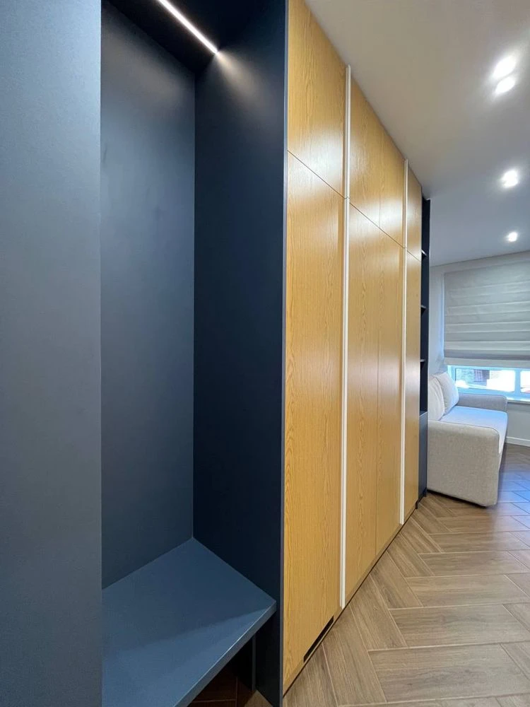 Apartment for Sale, Fully Renovated, in the ЖК Молодість residential complex, 15 minutes to Kyiv