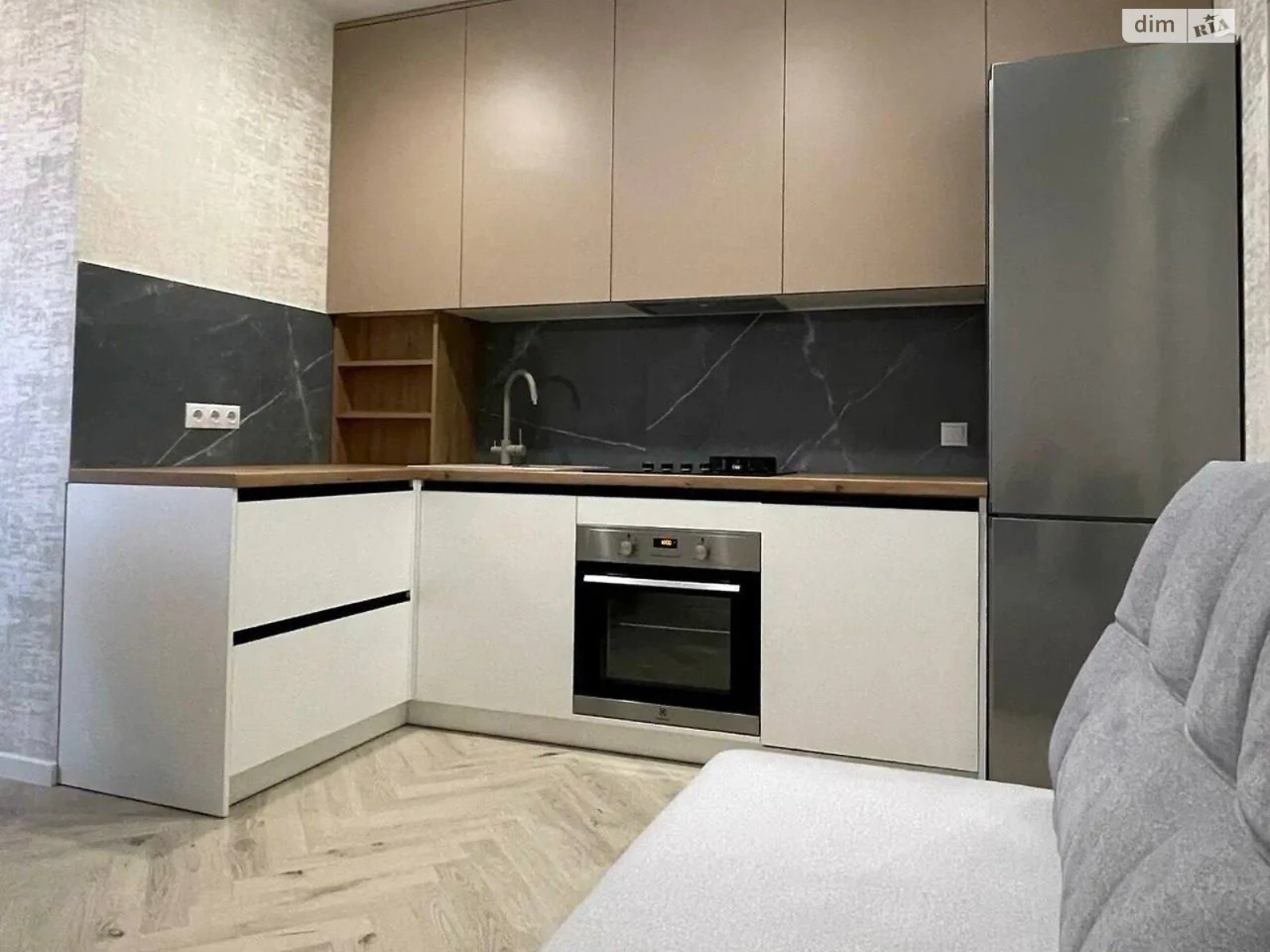 Sale Apartment Romaniwka