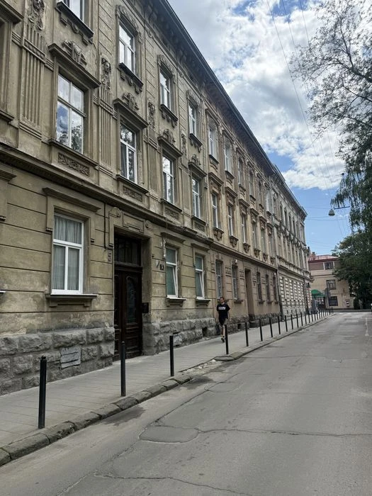 Продажа 2комн. квартиры в австрийском доме