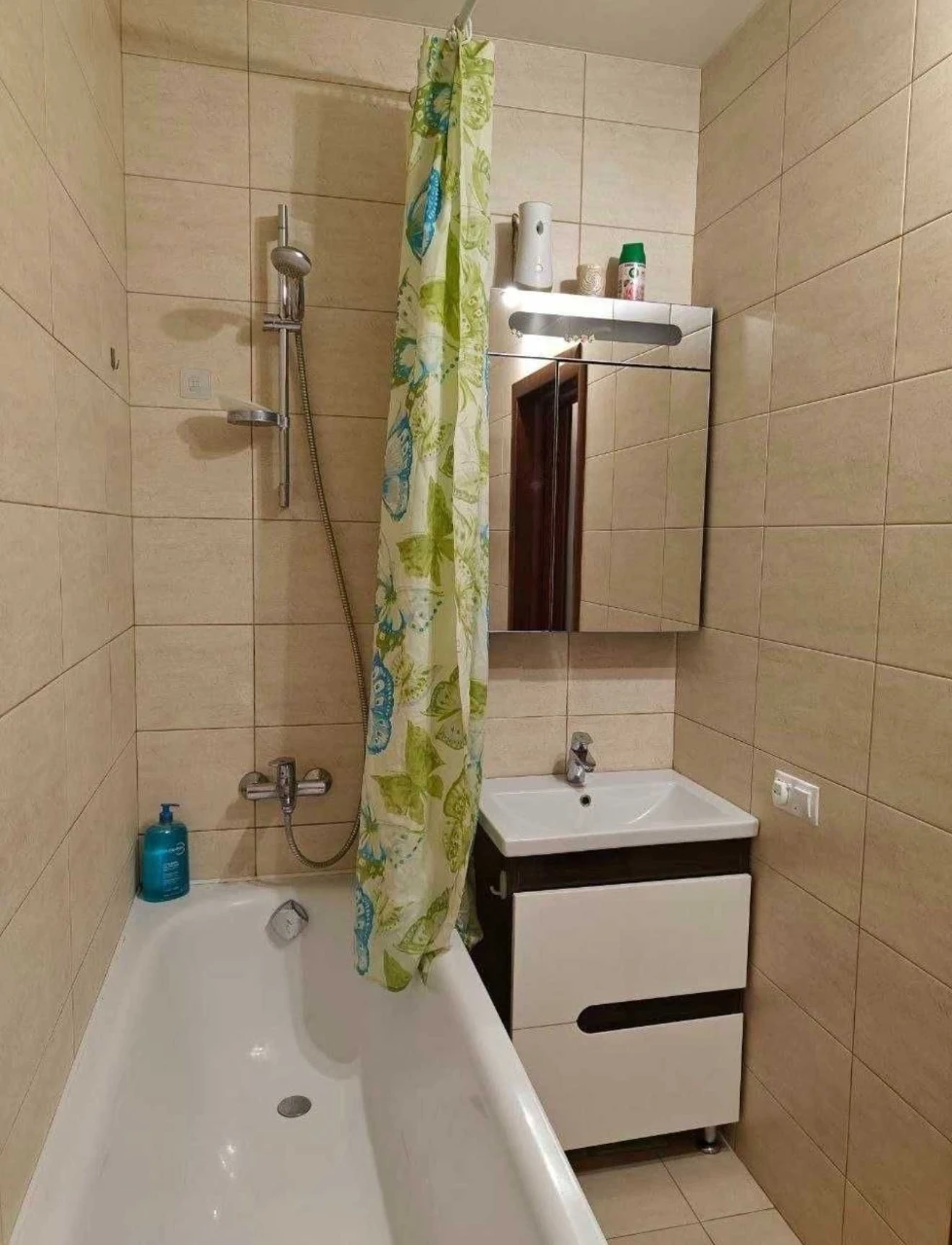 Discount on a one-bedroom apartment with gas and balcony!