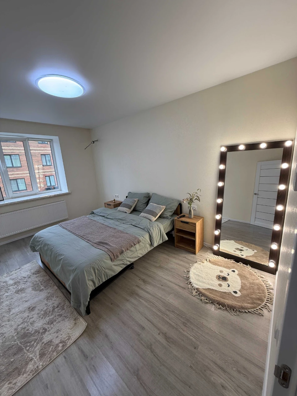1-bedroom apartment 39 sq m with renovation in Central Park!