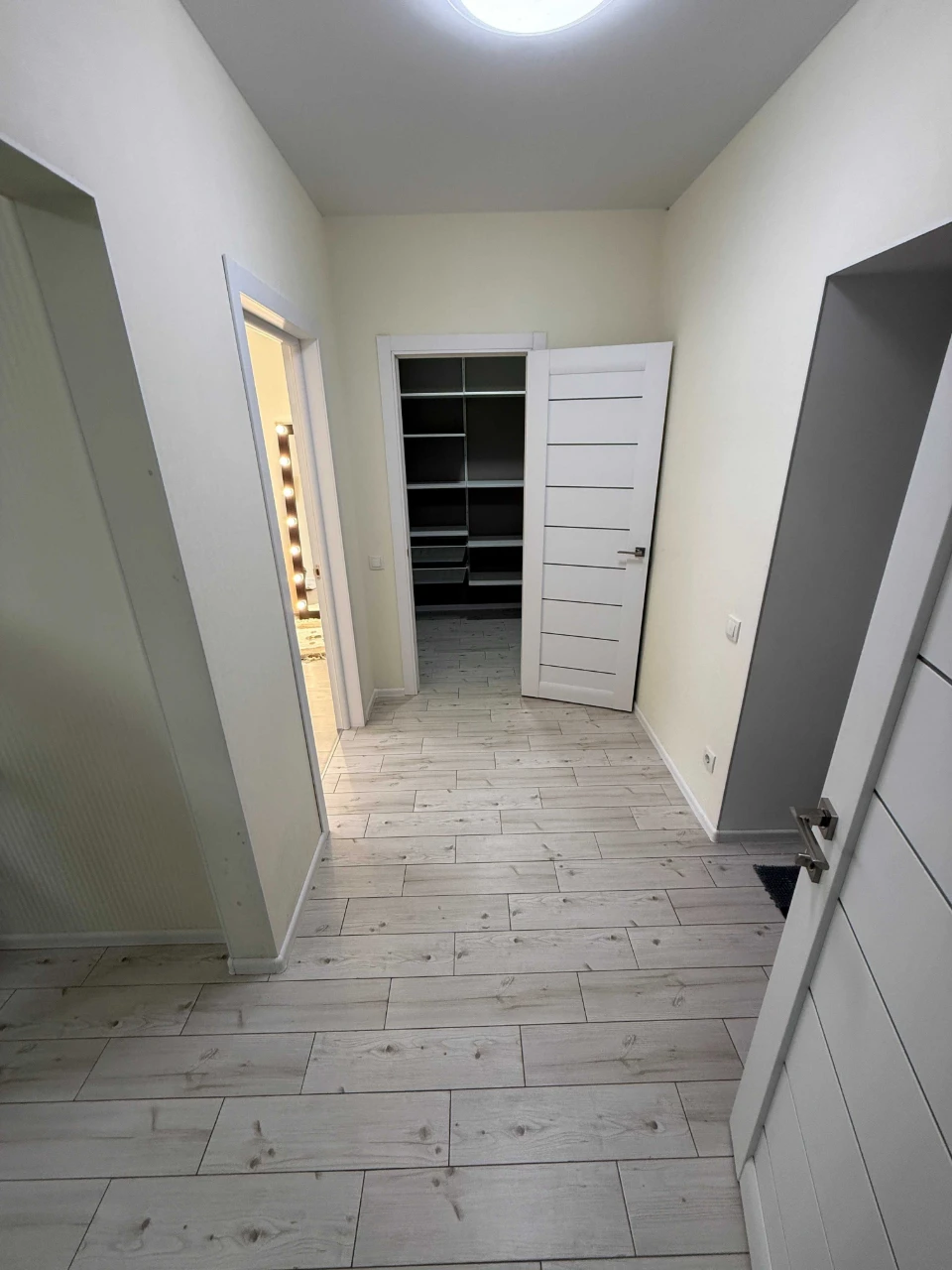 1-bedroom apartment 39 sq m with renovation in Central Park!