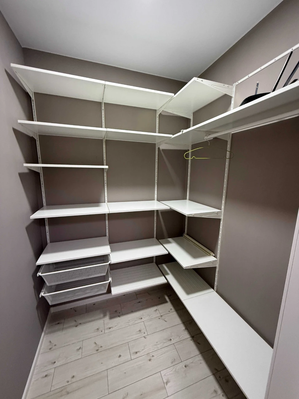 1-bedroom apartment 39 sq m with renovation in Central Park!