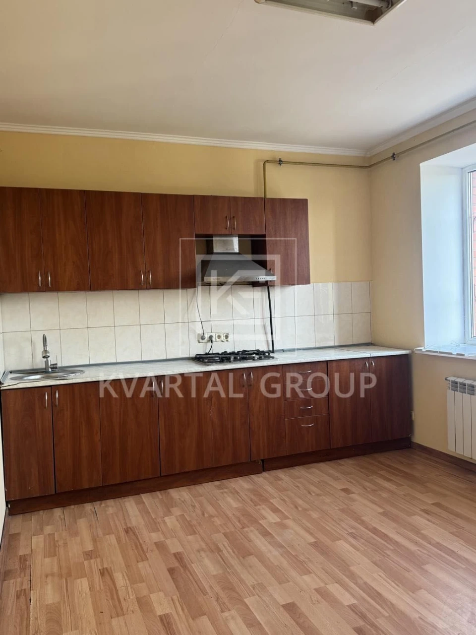 Three-room apartment renovated! Gas! 2% processing!