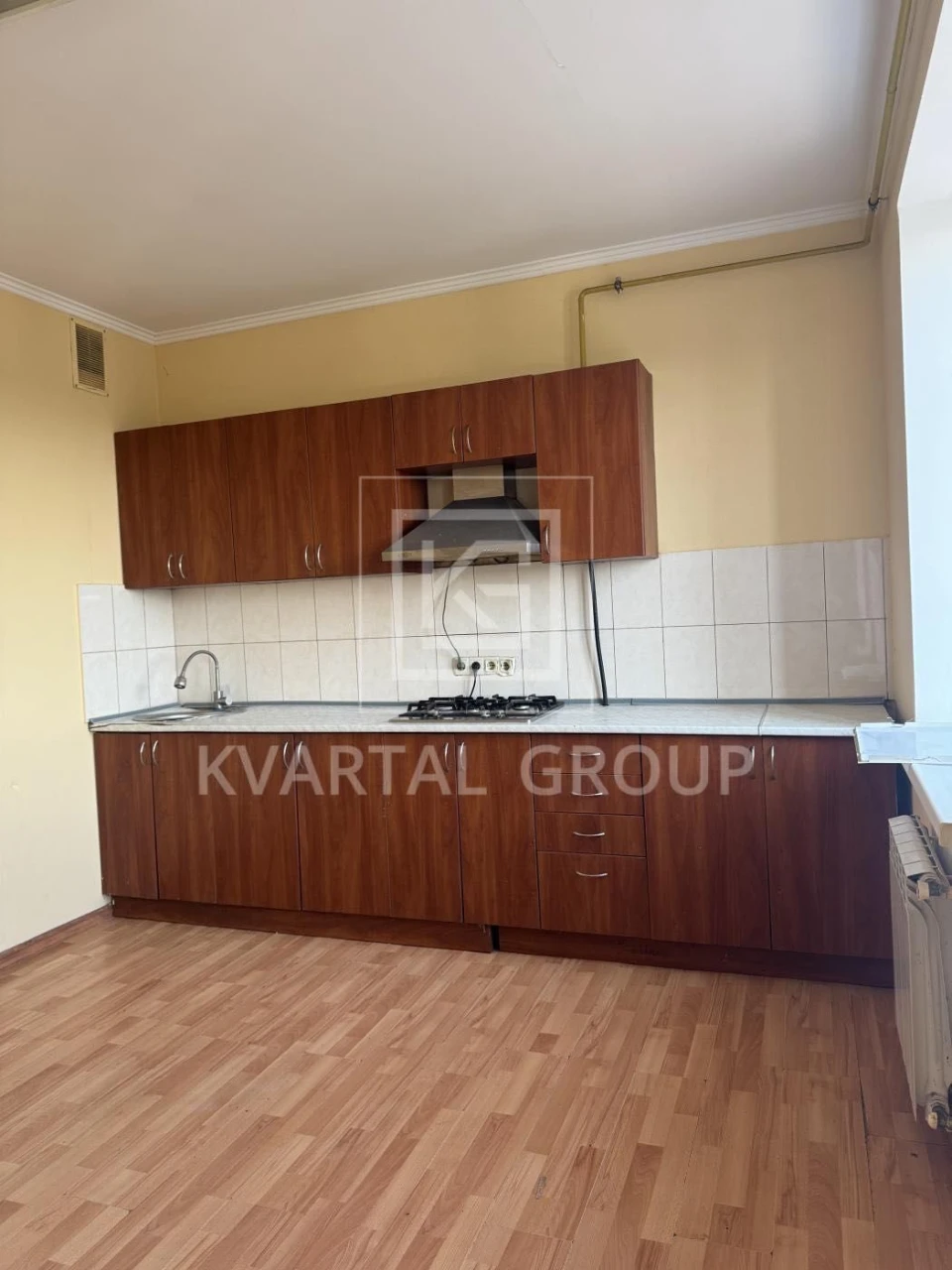 Three-room apartment renovated! Gas! 2% processing!