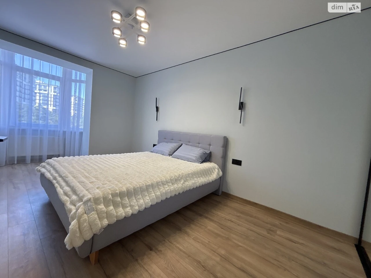 Apartment for Sale in Romanivka