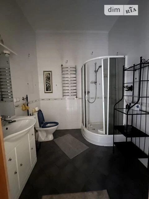 For sale 4-room apartment 180 sq. m. on Shota Rustaveli St. 4 • ID 3