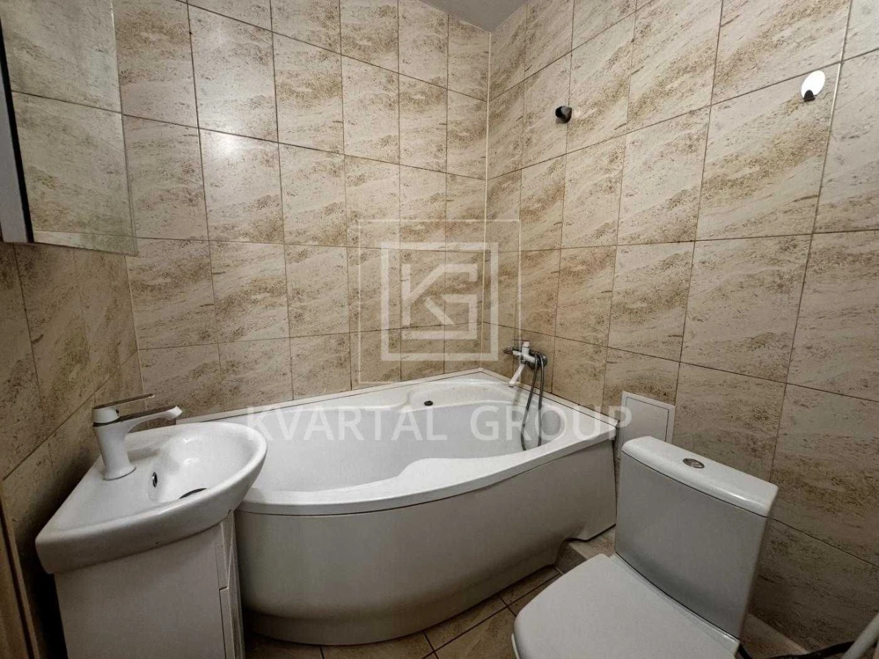Cozy 2-room apartment with renovation in a club house! Ready