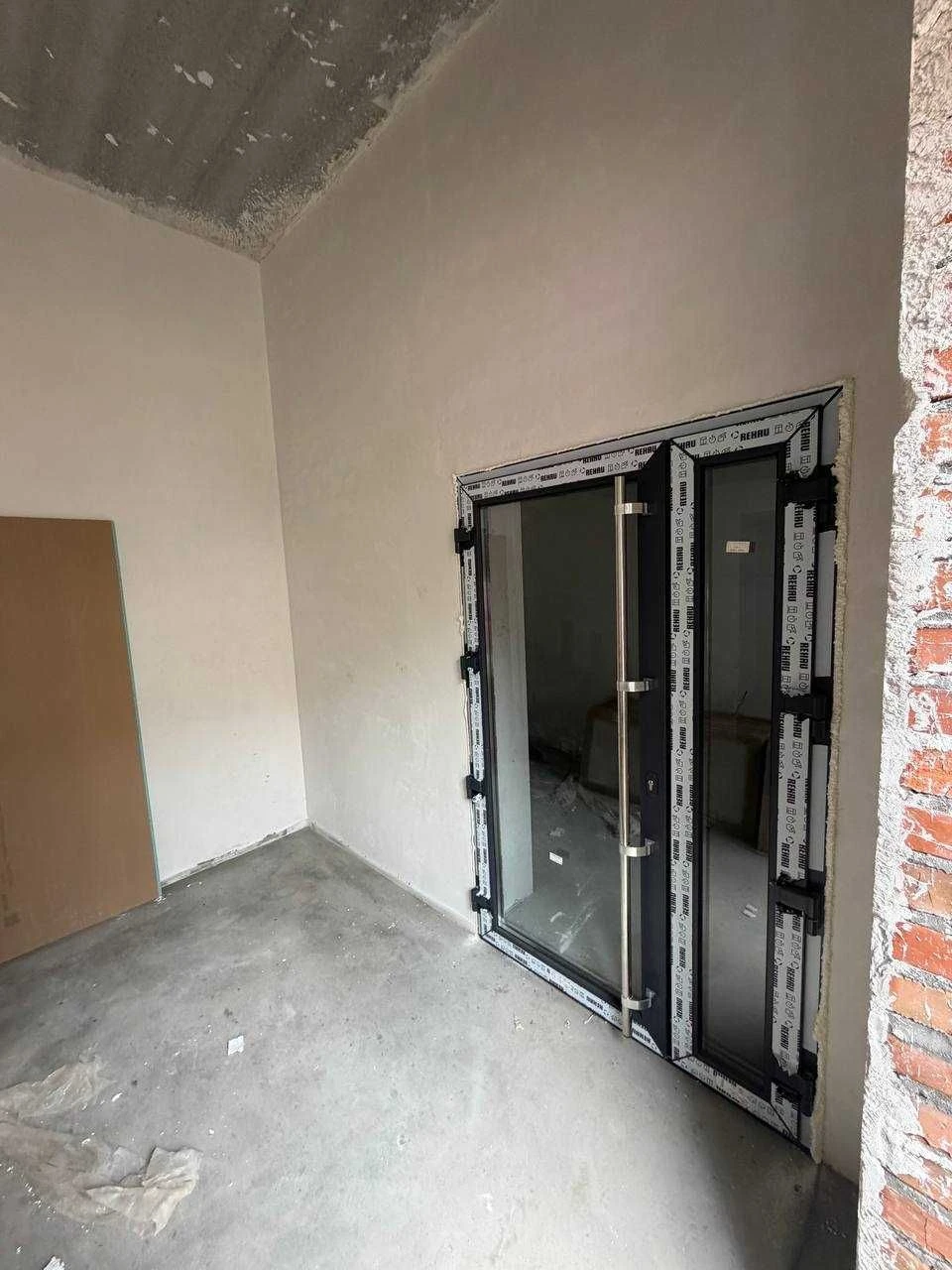 ТЕРМІНОВО! Останні Два варіанти 1 кк біля Центрального парку