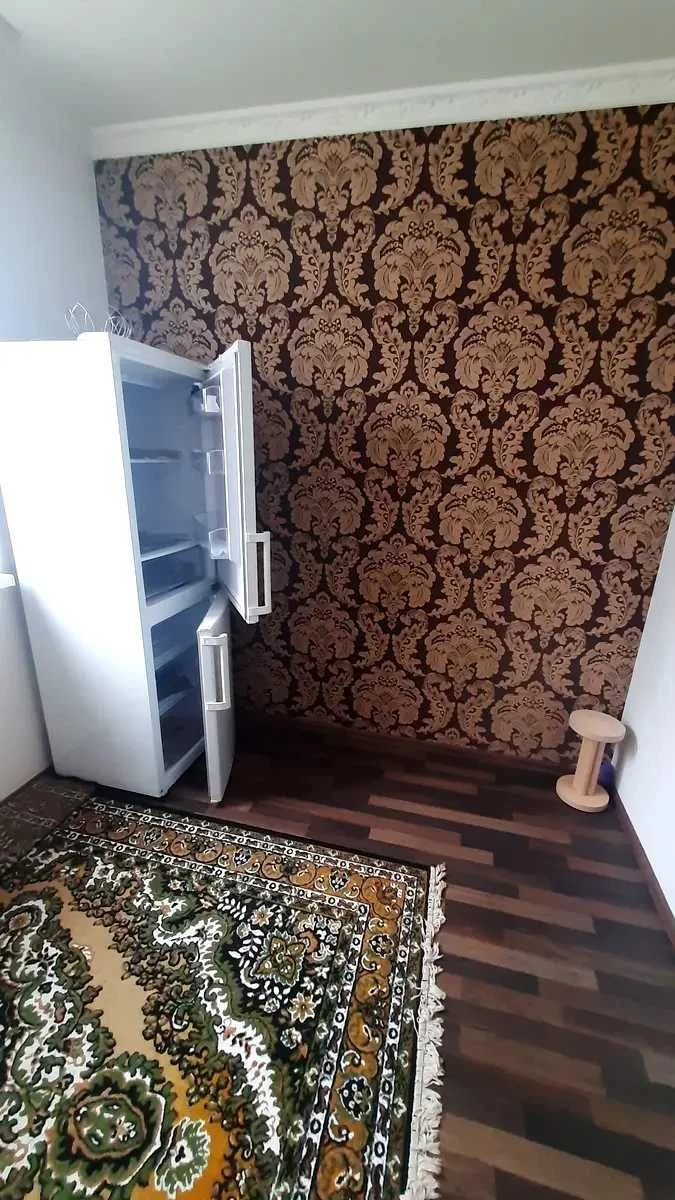 Продаж 1-но кімнатної квартири з ремонтом  33.6м² вул. Полта