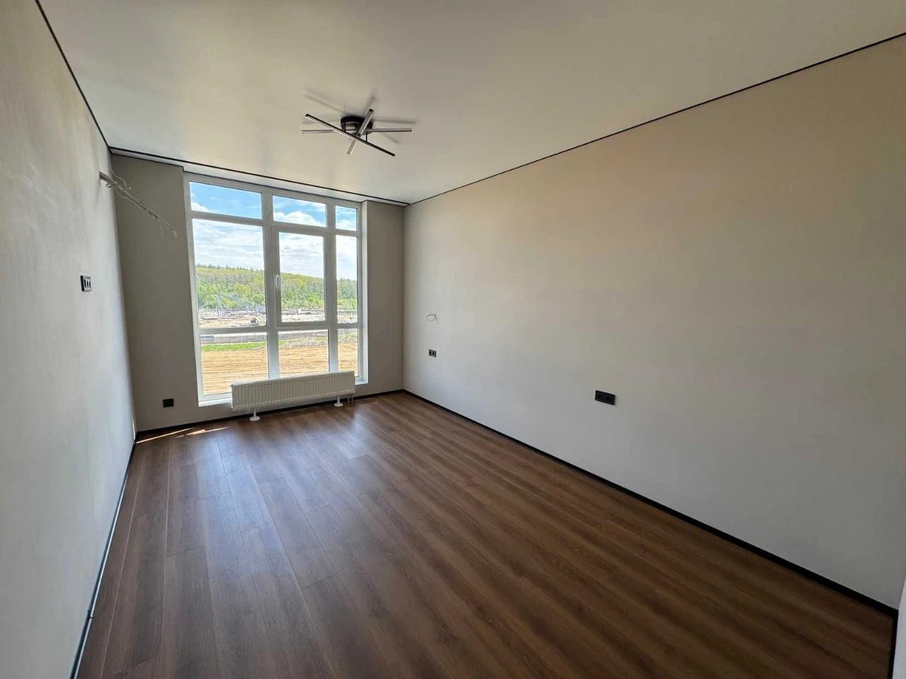 Apartment in Synergia City, Newly Renovated! Voucher, Certificate