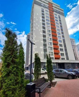 1-комнатная квартира 38 м2, на ремонте, ул. Университетская
