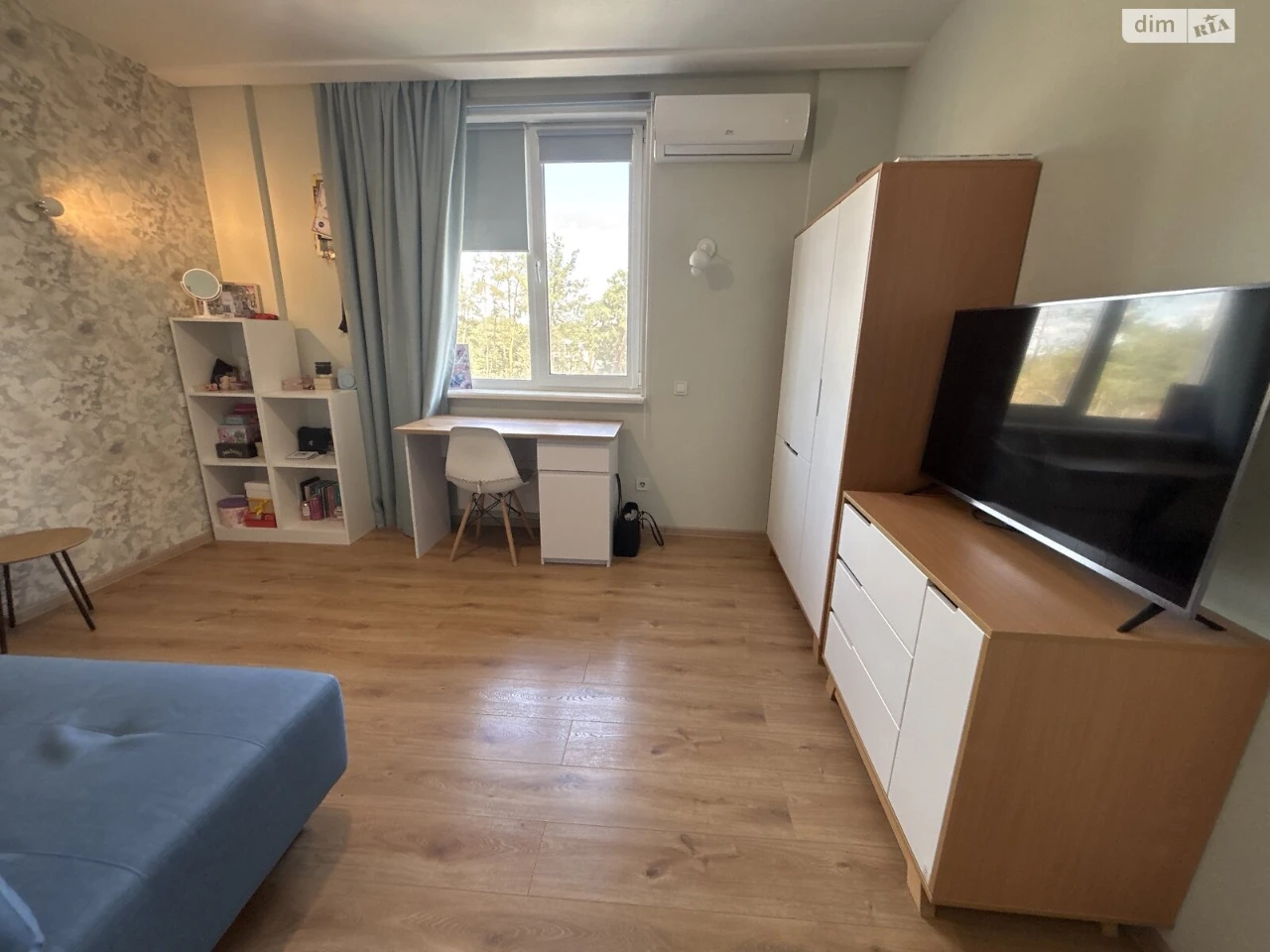 Apartment for Sale in Romanivka