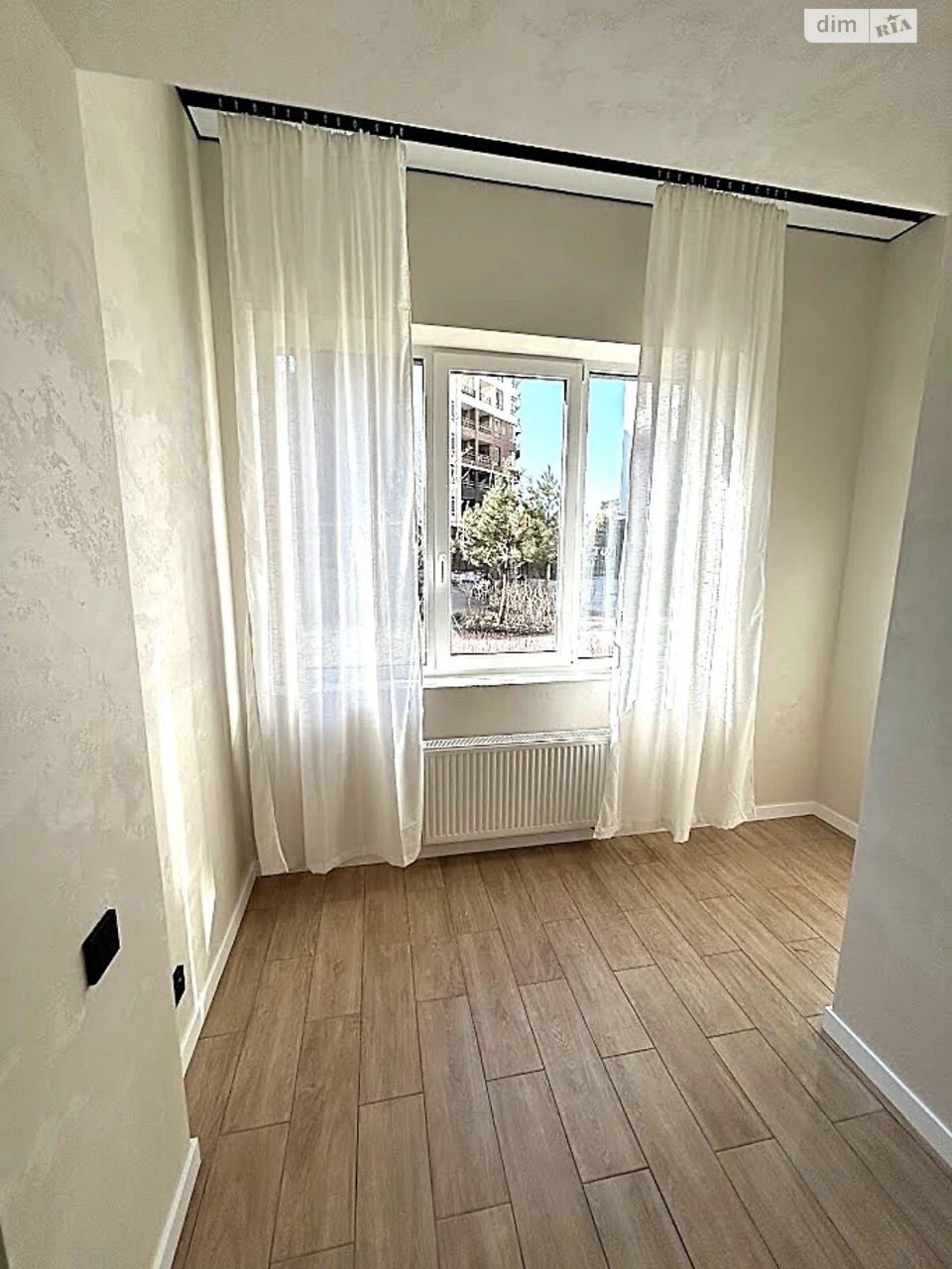 Apartment for Sale in Romanivka