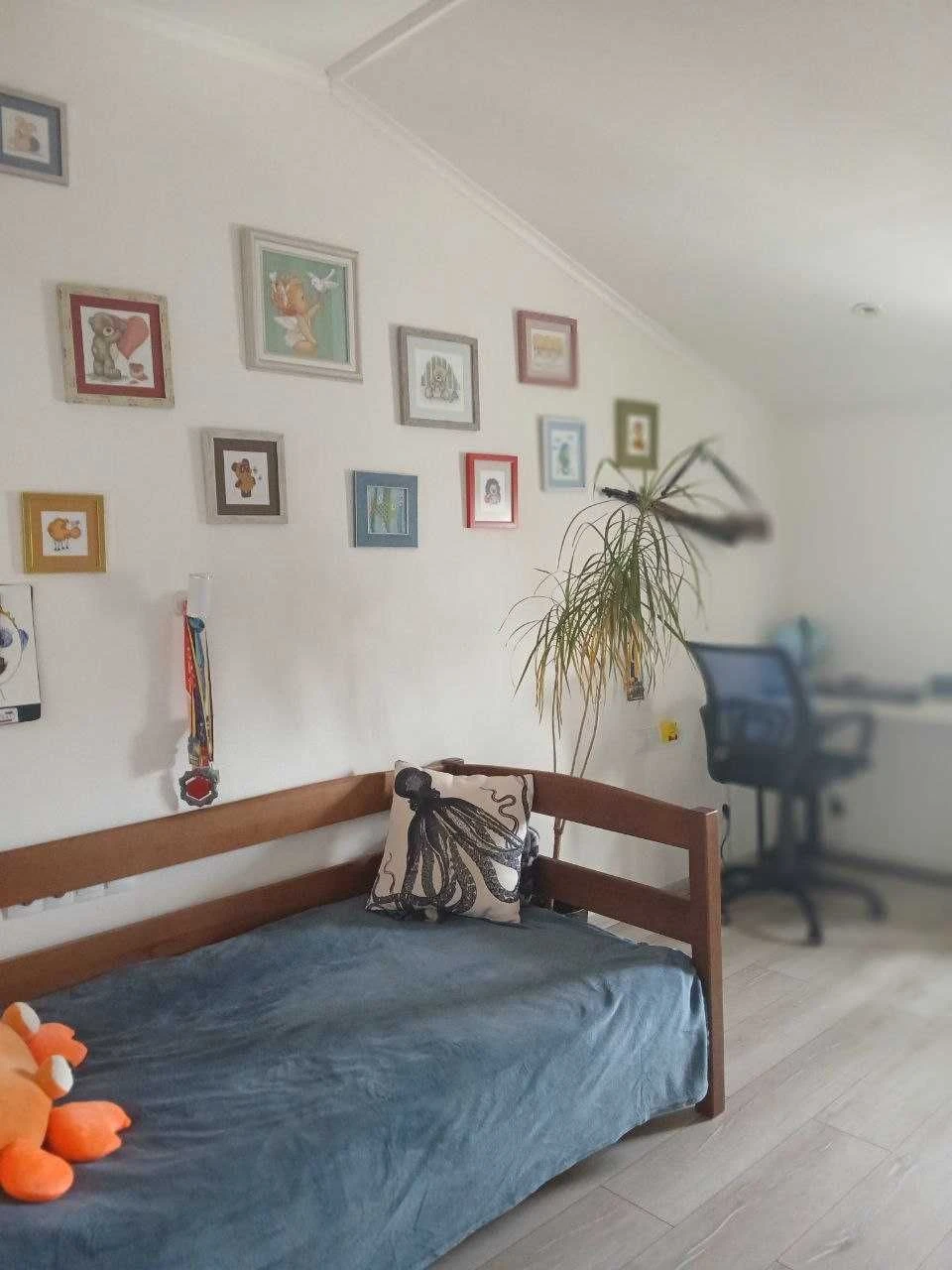 Euro 3-room apartment with quality renovation! Near Central Park!
